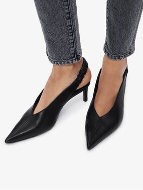 Anine Bing Lyra Pumps in 36